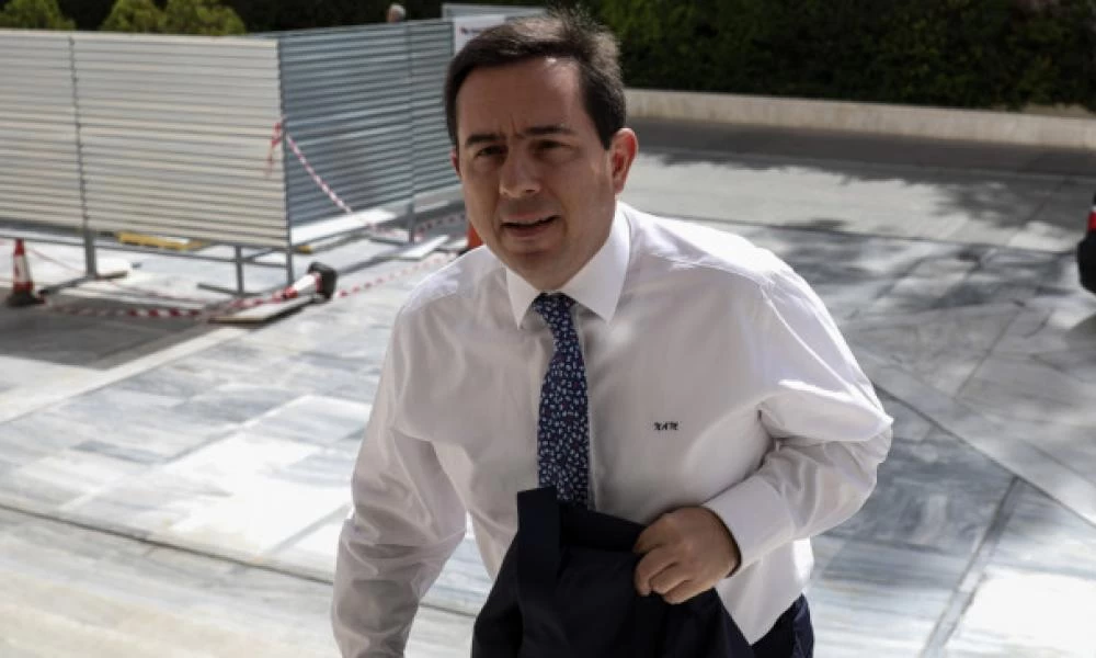 Μηταράκης: «Είναι αυτονόητο ότι η αιτούντες άσυλο θα πρέπει να σέβονται τους νόμους"